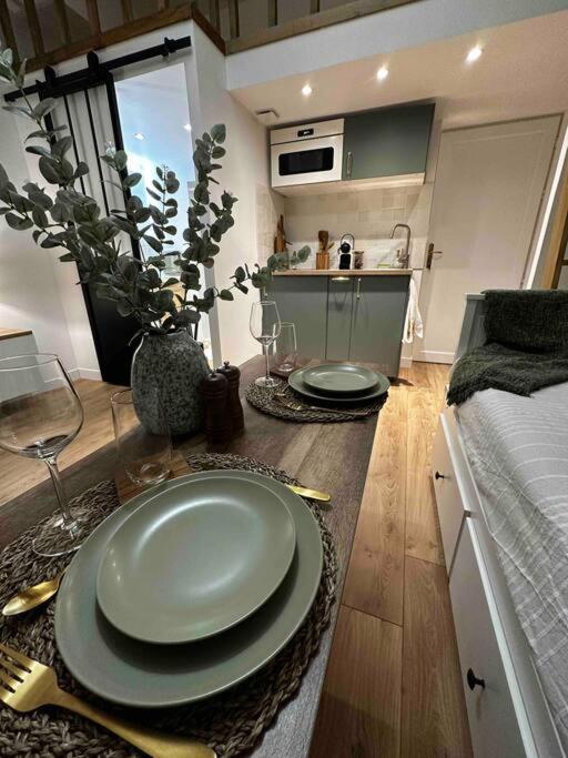 Apartament Le P'Tit Antoine Pont-Évêque Zewnętrze zdjęcie